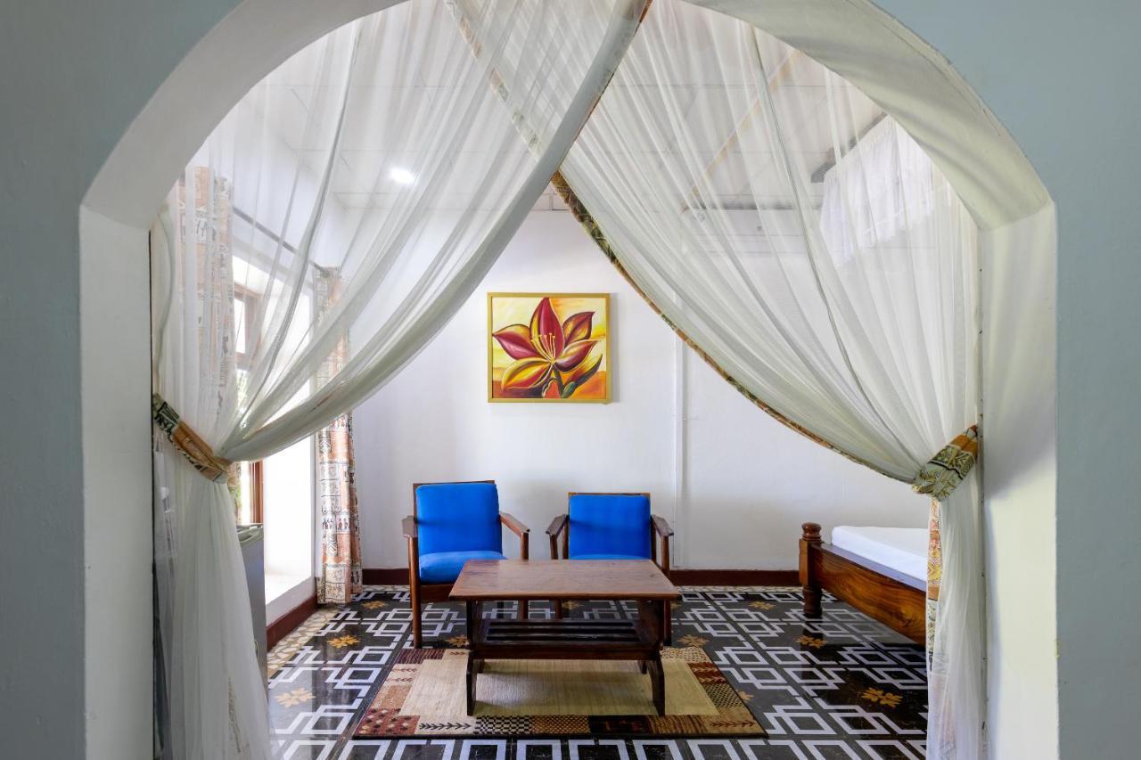 Golden Clove Beach Resort&Spa Uroa Exterior foto