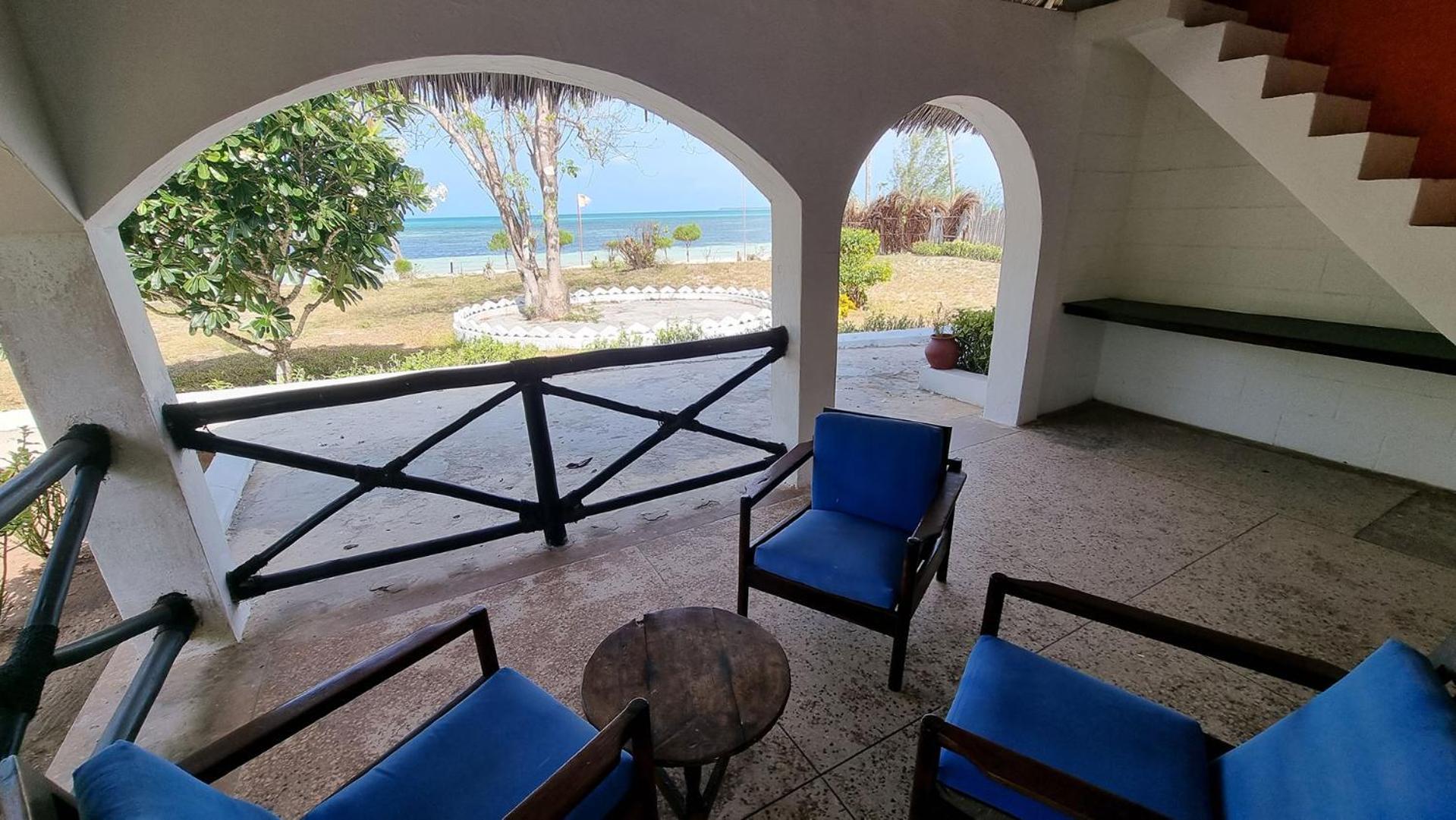 Golden Clove Beach Resort&Spa Uroa Exterior foto